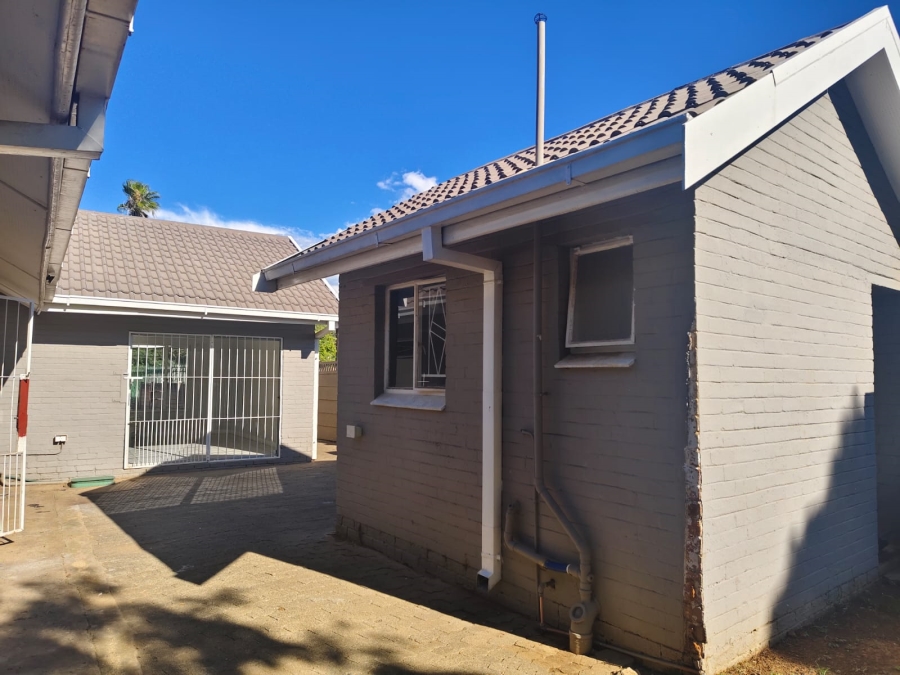4 Bedroom Property for Sale in Fichardt Park Free State